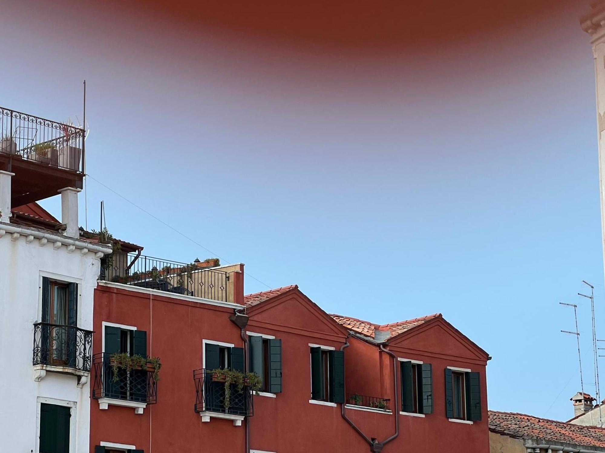 Ca' Delfina Holiday Home Venedig Exteriör bild